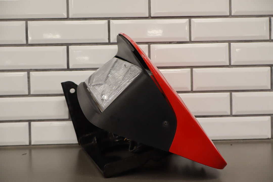 2000 - 02/02/04 C5 Corvette Left Driver Headlamp W/Cap Motor