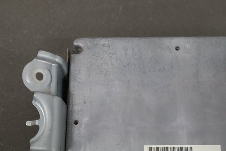2000-2001 Lexus LX470 4.7LL 2UZFE Engine Computer 8966660360