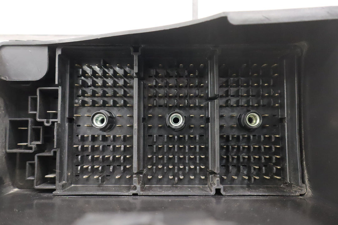 2000 - 2002 C5 Corvette Underhood Engine Fuse Relay Junction Box