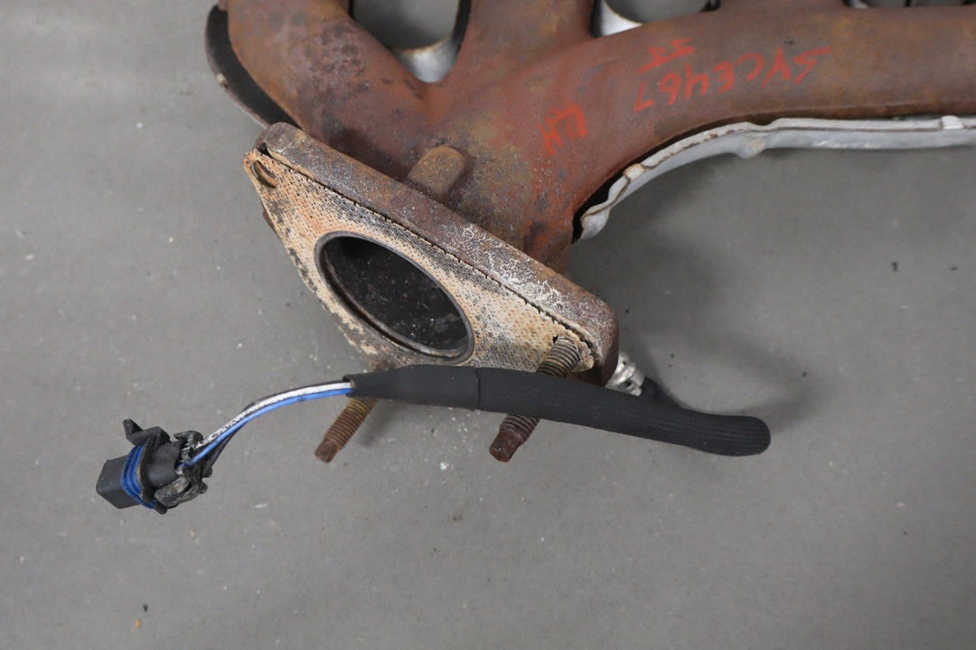 2000 - 2002 Chevrolet Camaro Exhaust Manifold 12559507 OEM *Broken Bolt*