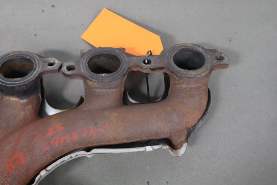 2000 - 2002 Chevrolet Camaro Exhaust Manifold 12559507 OEM *Broken Bolt*