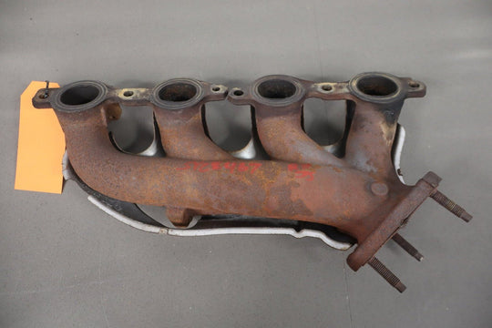 2000 - 2002 Chevrolet Camaro Exhaust Manifold 12559507 OEM *Broken Bolt*