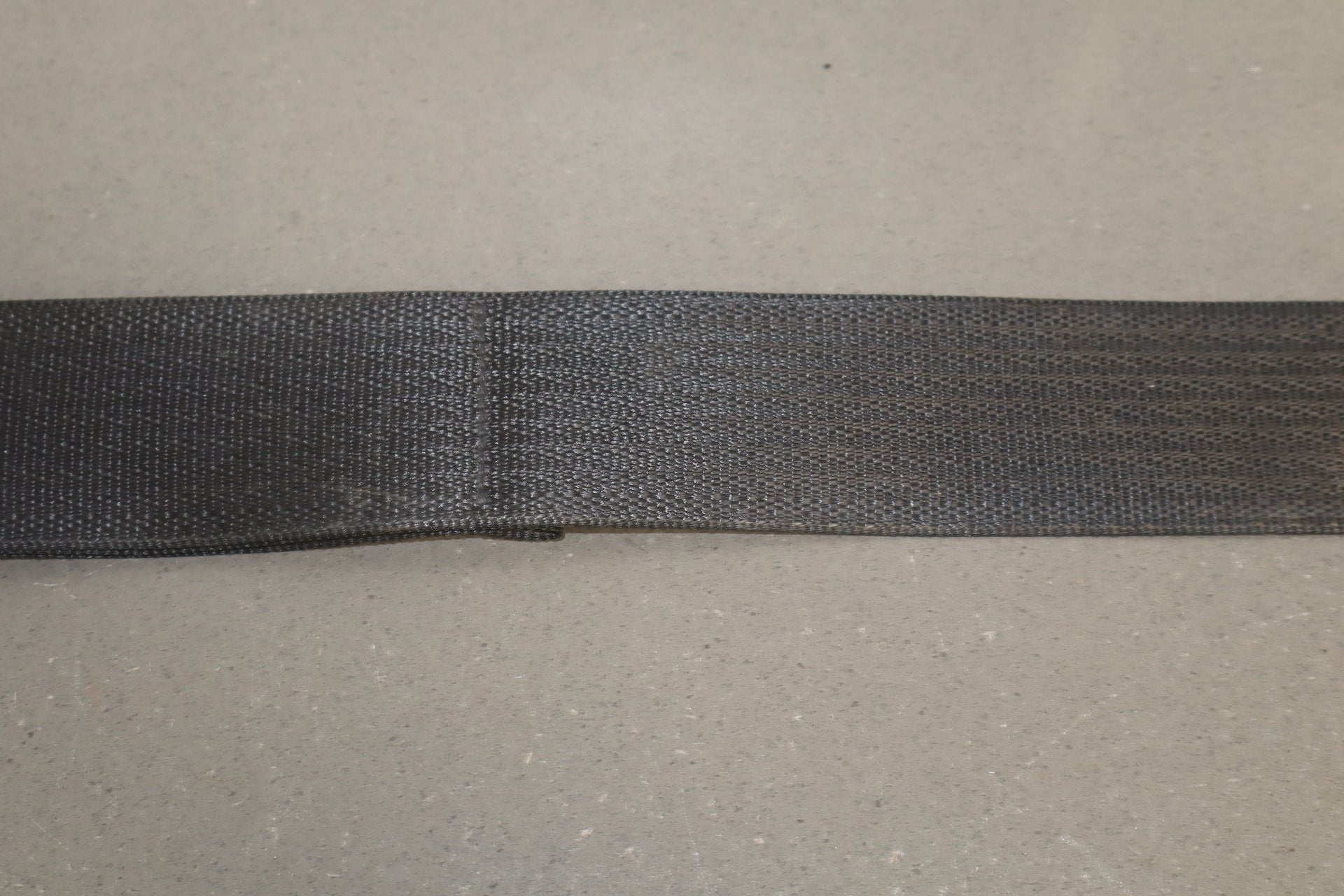2000-2002 Chevrolet Corvette C5 Left Driver Seat Belt | Black