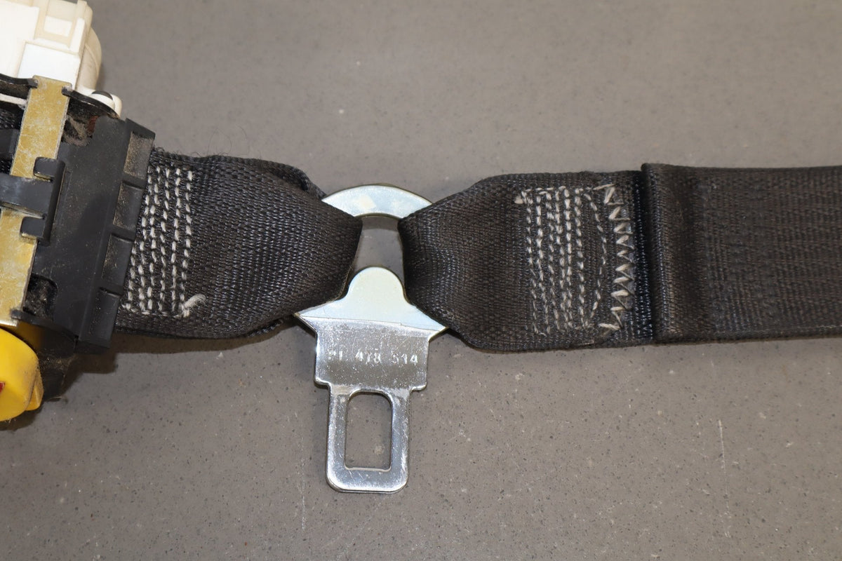 2000-2002 Chevrolet Corvette C5 Left Driver Seat Belt | Black