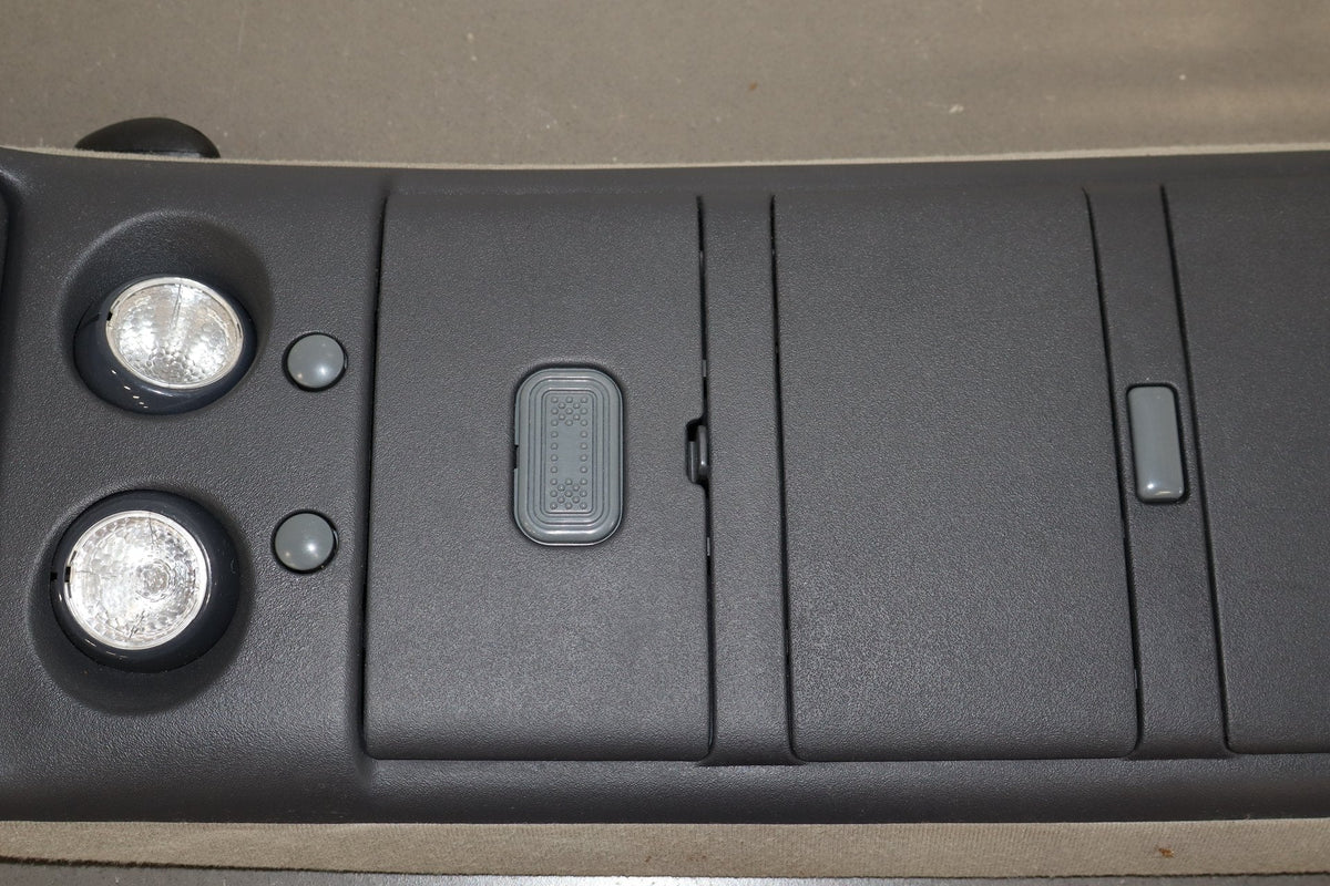 2000-2002 Chevrolet Silverado 2500HD/3500 GMT800 - Roof Console PN: 15746962