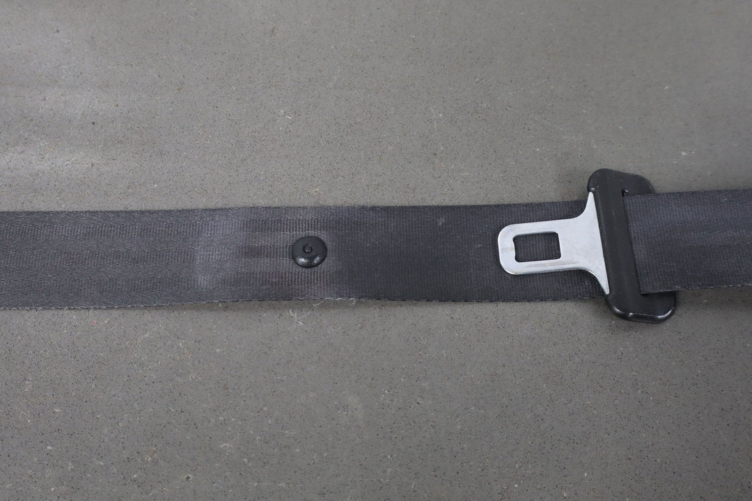 2000 - 2002 Chevy Camaro Coupe Left Driver Front Seat Belt Retractor