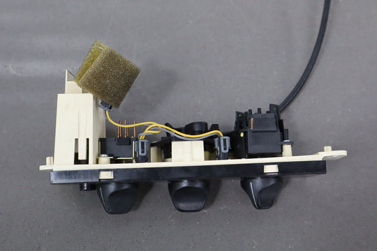 2000 - 2002 Chevy Camaro Manual Temperature Climate Control W/Rear Defrost