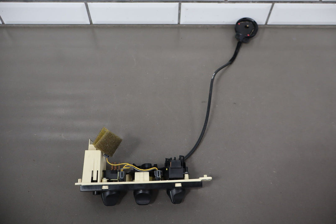 2000 - 2002 Chevy Camaro Manual Temperature Climate Control W/Rear Defrost