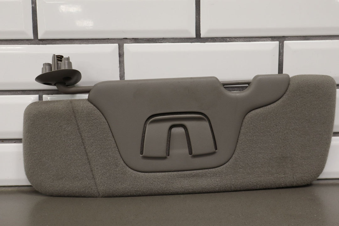 2000 - 2002 Chevy GMC 2500HD OEM Interior Sun Visors Pair Left/Right