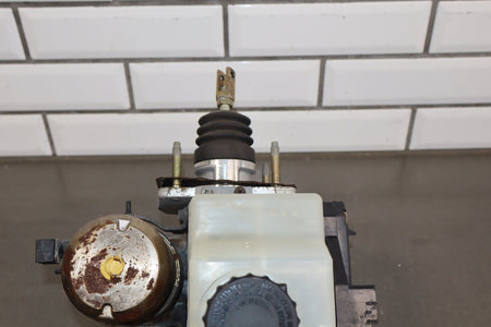 2000-2002 Lexus LX470 ABS Brake Unit 4705060042 For Parts