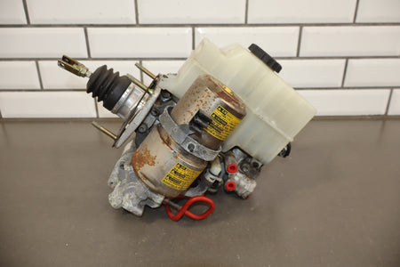 2000-2002 Lexus LX470 ABS Brake Unit 4705060042 For Parts