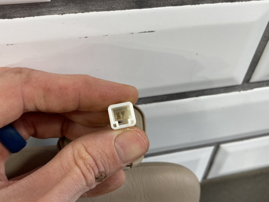 2000 - 2002 Lexus LX470 J100 - Sun Visor Pair Ivory