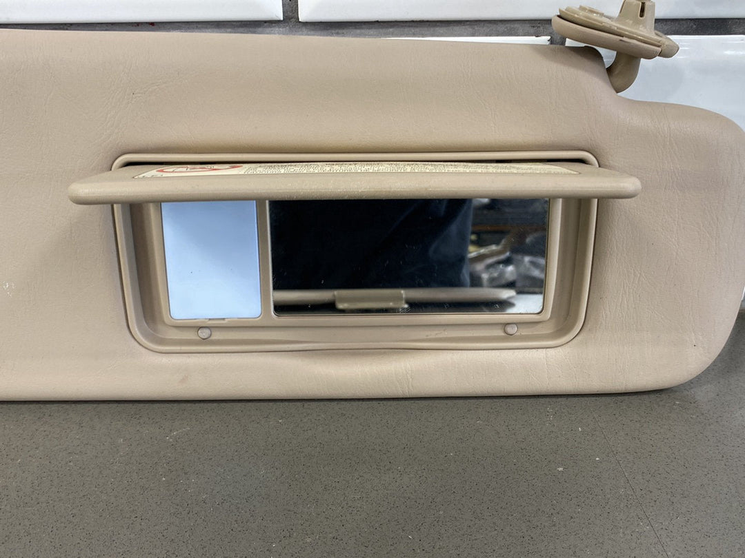 2000 - 2002 Lexus LX470 J100 - Sun Visor Pair Ivory