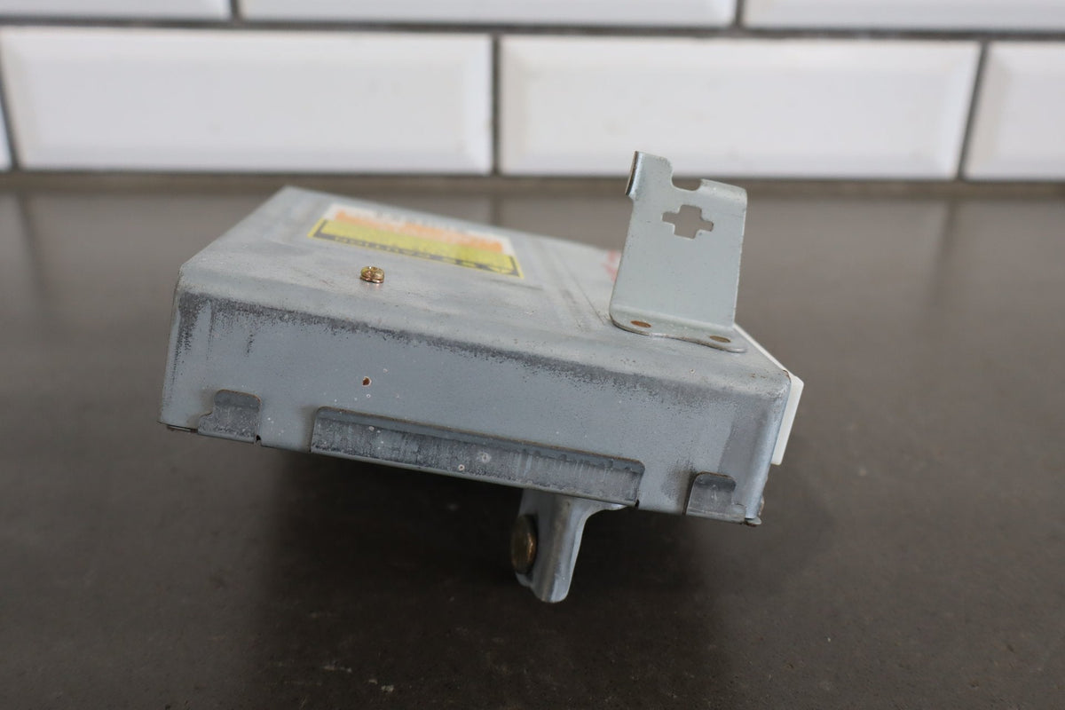 2000-2002 Toyota Land Cruiser Lexus LX470 ABS Stability Control Module 8954060160