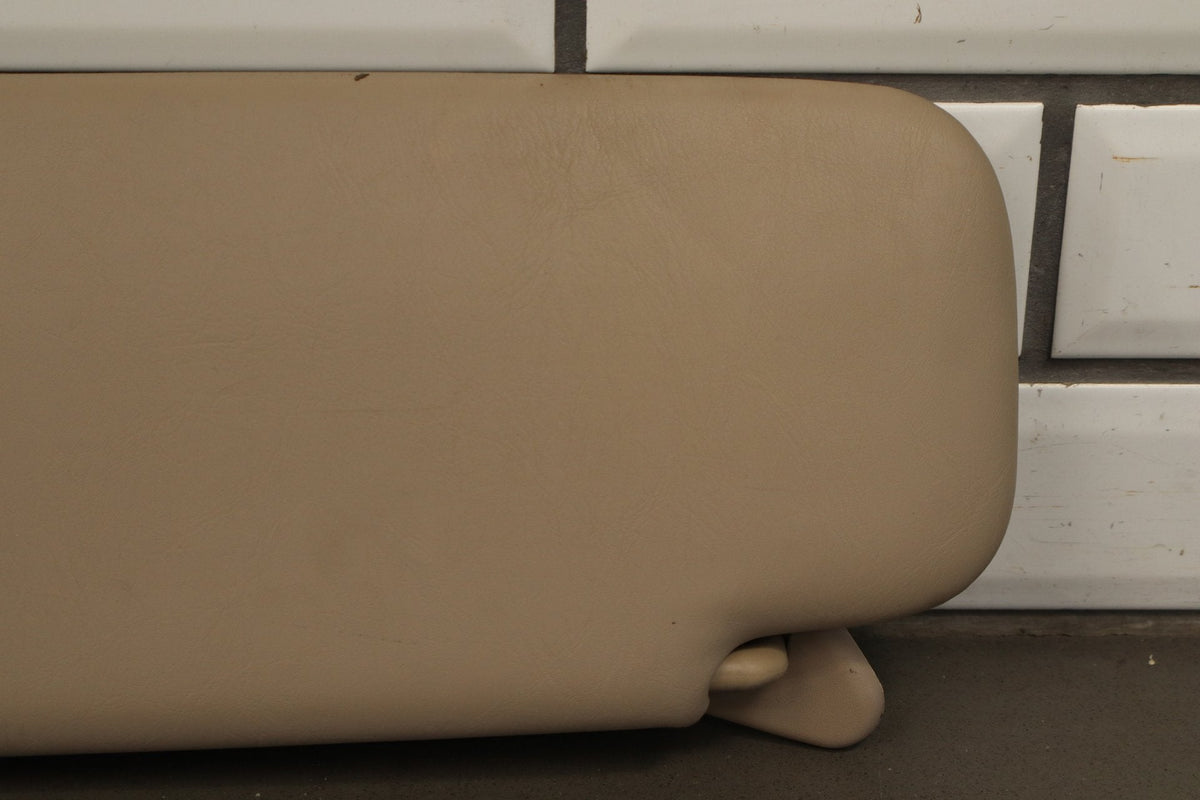 2000-2002 Toyota Land Cruiser Lexus LX470 J100 - Sun Visor Pair Ivory