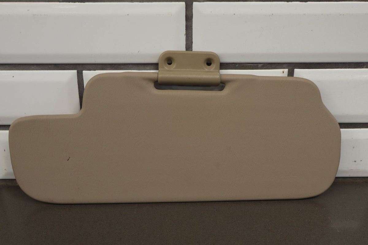 2000-2002 Toyota Land Cruiser Lexus LX470 J100 - Sun Visor Pair Ivory