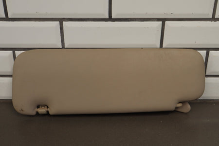2000-2002 Toyota Land Cruiser Lexus LX470 J100 - Sun Visor Pair Ivory
