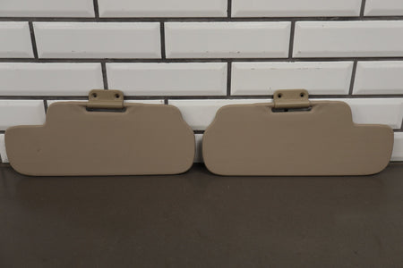 2000-2002 Toyota Land Cruiser Lexus LX470 J100 - Sun Visor Pair Ivory