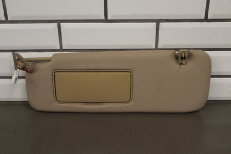 2000-2002 Toyota Land Cruiser Lexus LX470 J100 - Sun Visor Pair Ivory