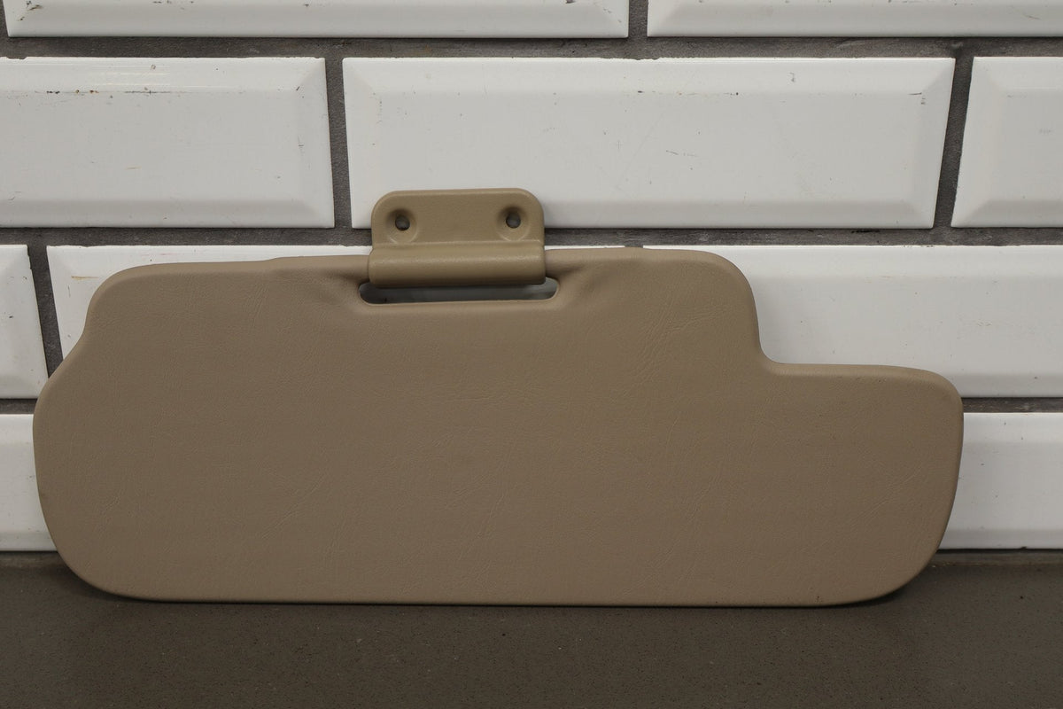 2000-2002 Toyota Land Cruiser Lexus LX470 J100 - Sun Visor Pair Ivory