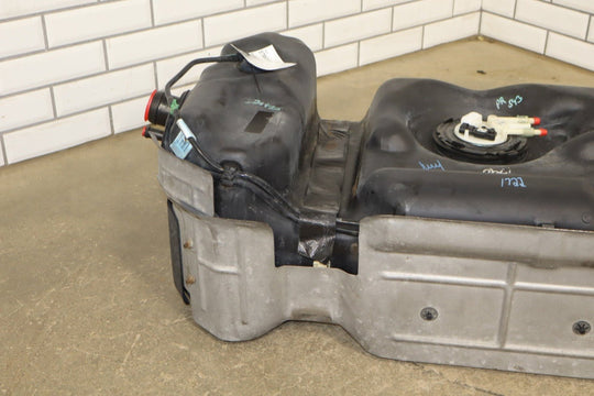 2000 - 2003 Cadillac Escalade Fuel Tank with Pump Tested 15101612 OEM
