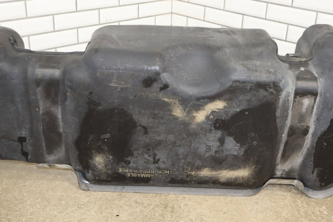 2000 - 2003 Cadillac Escalade Fuel Tank with Pump Tested 15101612 OEM