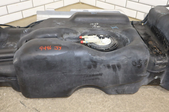 2000 - 2003 Cadillac Escalade Fuel Tank with Pump Tested 15101612 OEM