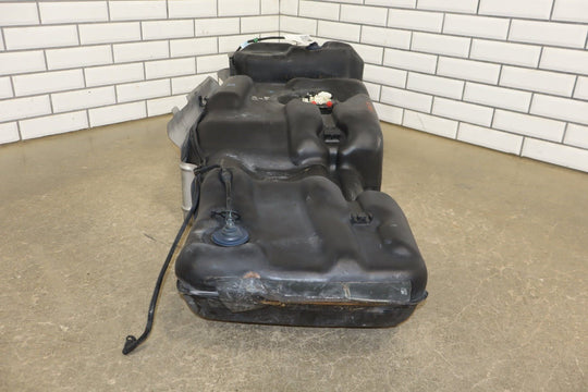 2000 - 2003 Cadillac Escalade Fuel Tank with Pump Tested 15101612 OEM