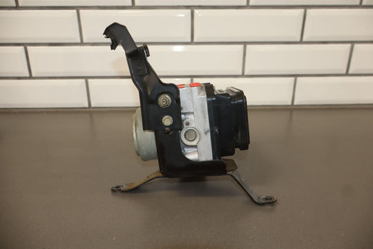 2000 - 2003 Honda S2000 AP1 OEM ABS Pump Module