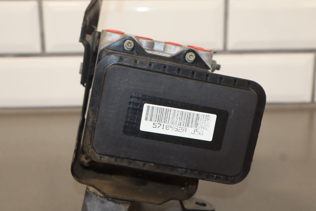 2000 - 2003 Honda S2000 AP1 OEM ABS Pump Module