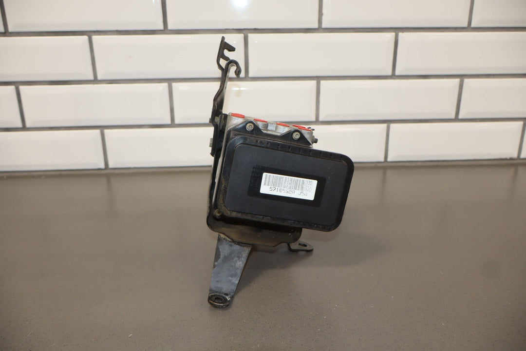 2000 - 2003 Honda S2000 AP1 OEM ABS Pump Module