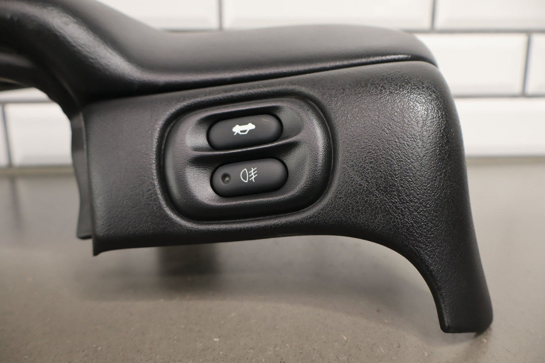 2000 - 2004 C5 Corvette Left LH Driver Interior Knee Pad Bolster