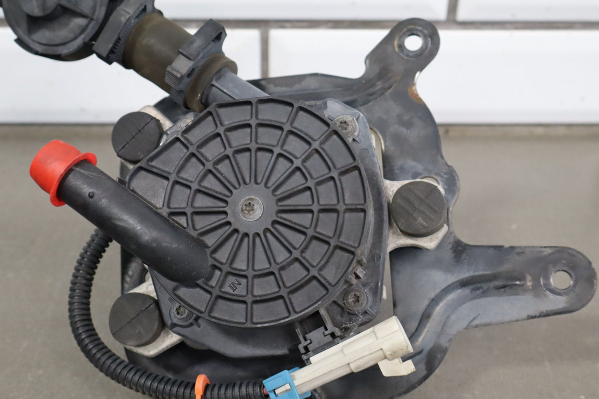2000-2004 Chevrolet Corvette C5 LS1 LS6 Air Smog Pump