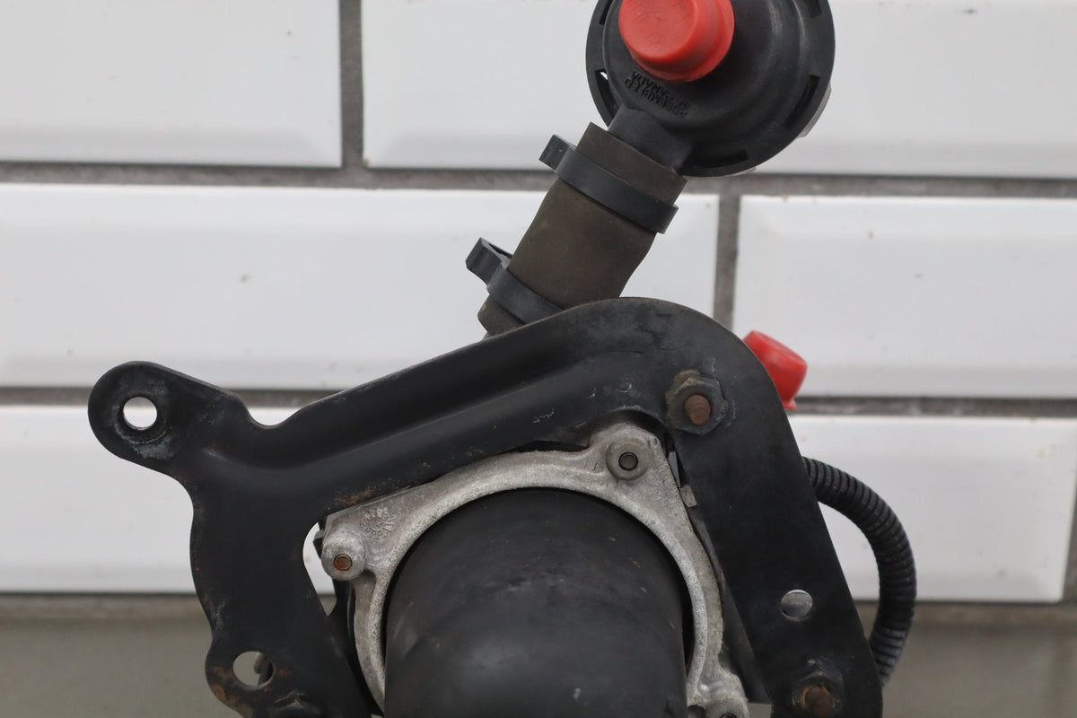 2000-2004 Chevrolet Corvette C5 LS1 LS6 Air Smog Pump