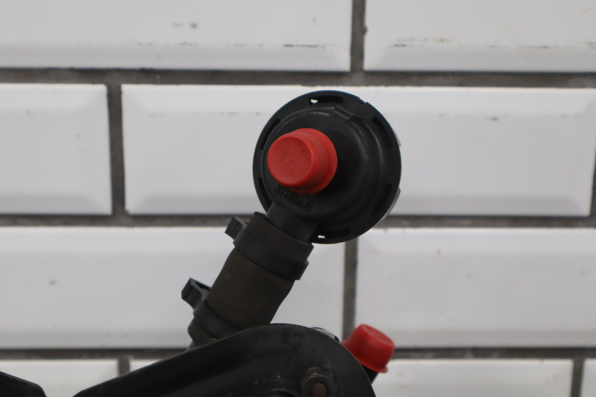 2000-2004 Chevrolet Corvette C5 LS1 LS6 Air Smog Pump