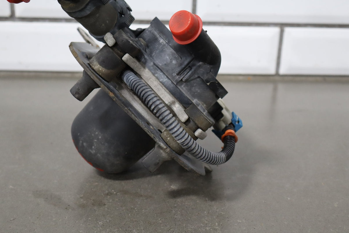 2000-2004 Chevrolet Corvette C5 LS1 LS6 Air Smog Pump