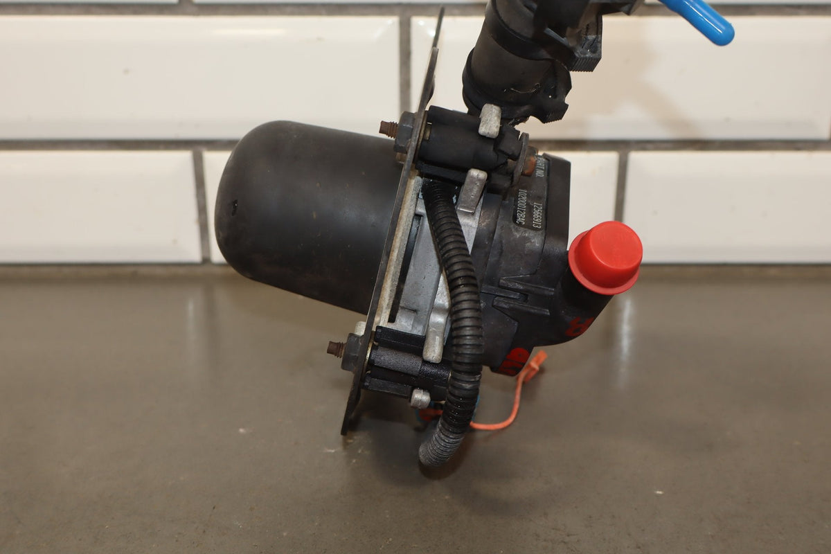 2000-2004 Chevrolet Corvette C5 LS1 LS6 Air Smog Pump