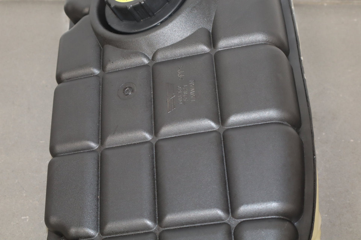 2000-2004 Chevrolet Corvette C5 Overflow Bottle 10430189