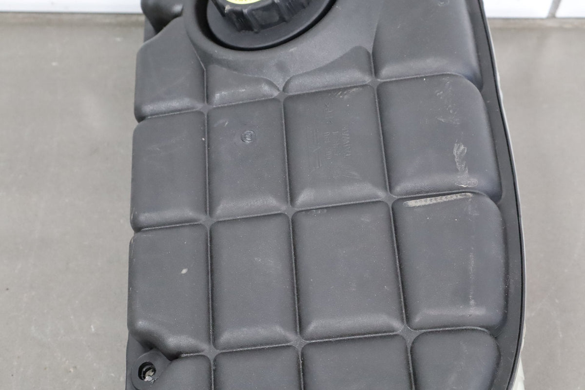 2000-2004 Chevrolet Corvette C5 Overflow Bottle 10430189