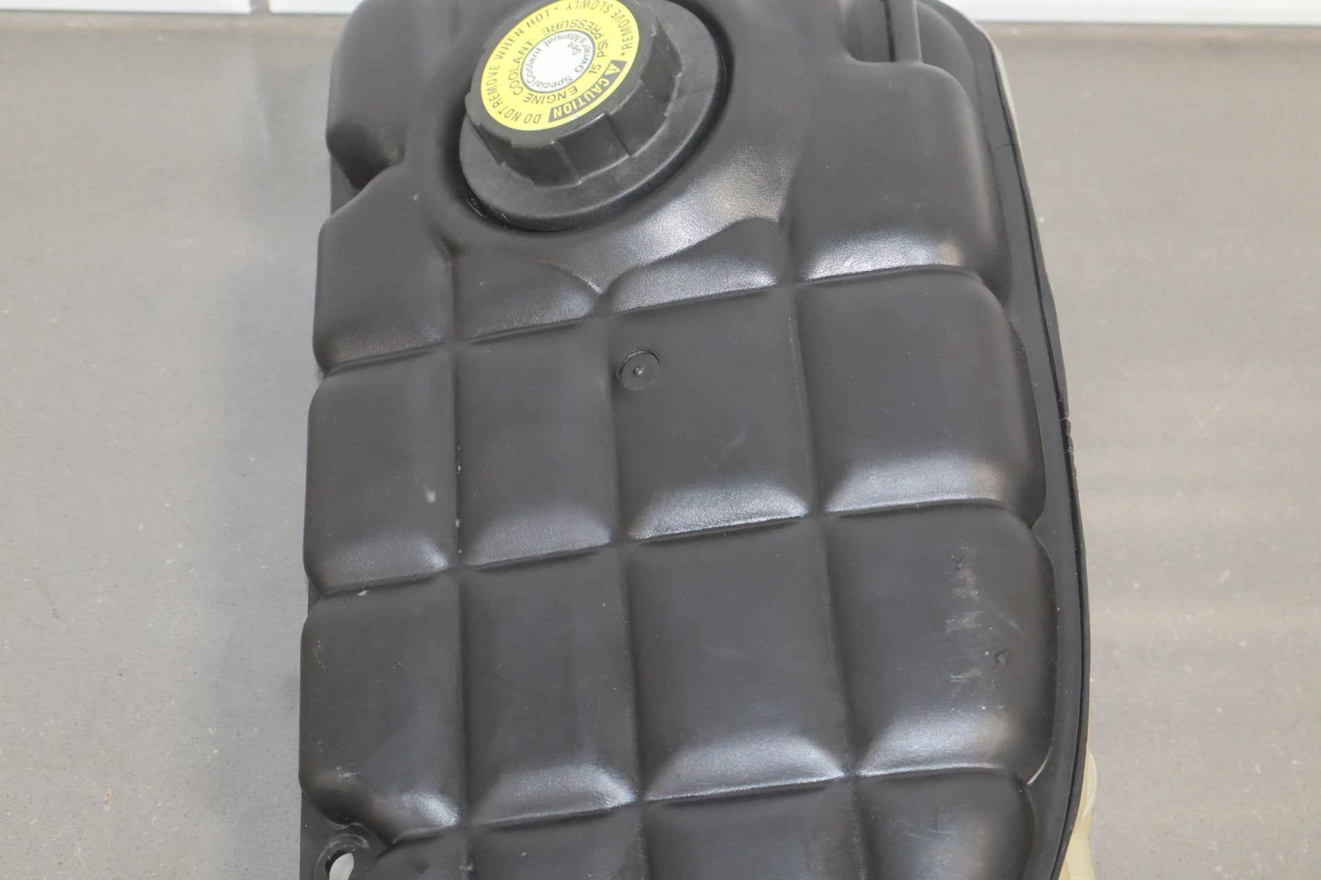 2000-2004 Chevrolet Corvette C5 Overflow Bottle 10430189