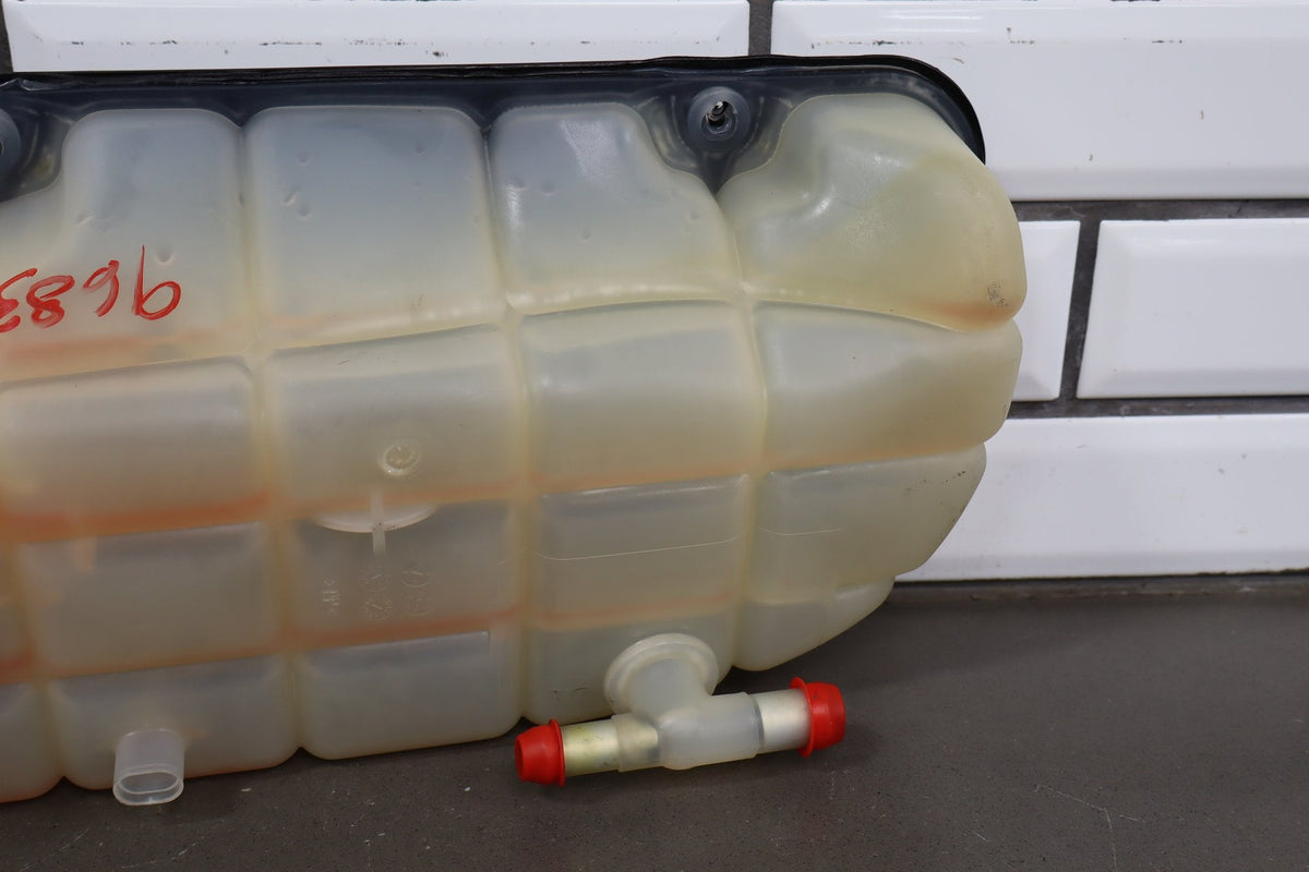 2000-2004 Chevrolet Corvette C5 Overflow Bottle 10430189