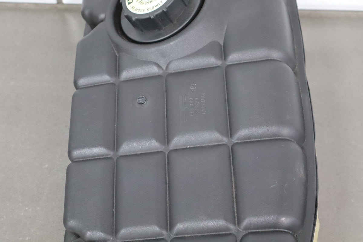 2000-2004 Chevrolet Corvette C5 Overflow Bottle 10430189