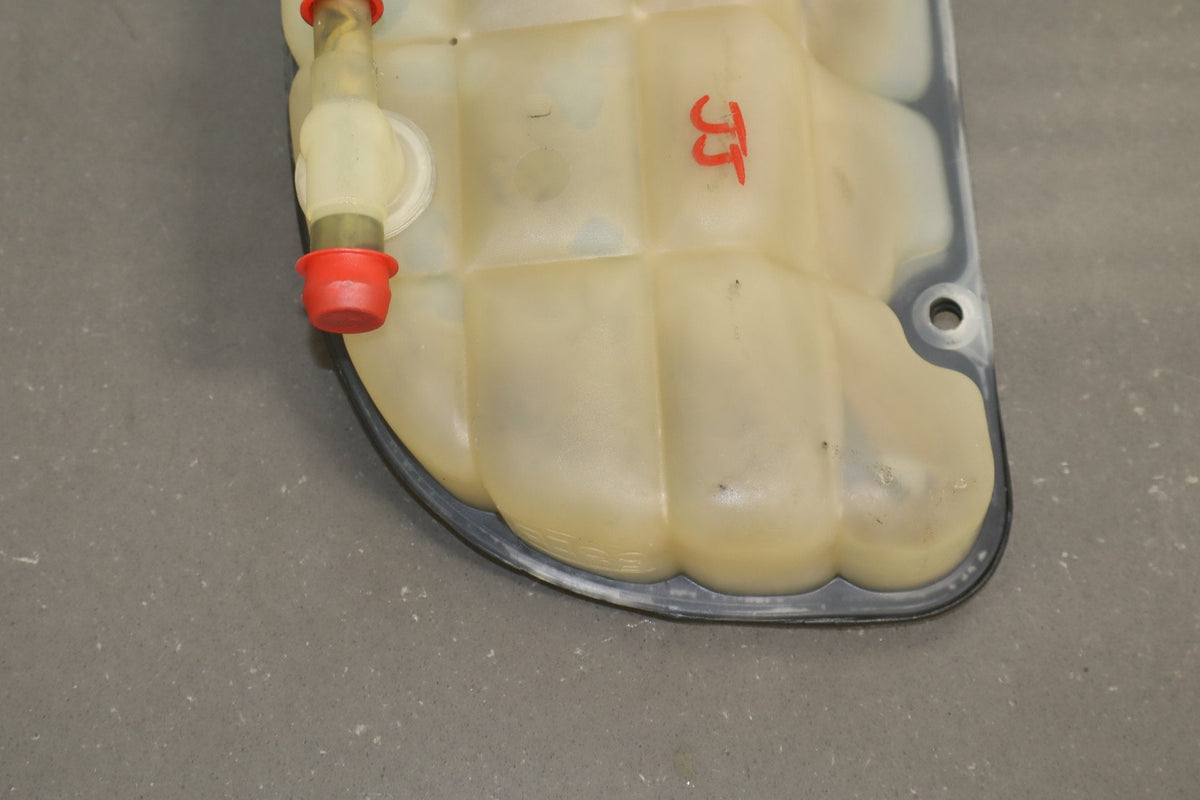 2000-2004 Chevrolet Corvette C5 Overflow Bottle 10430189
