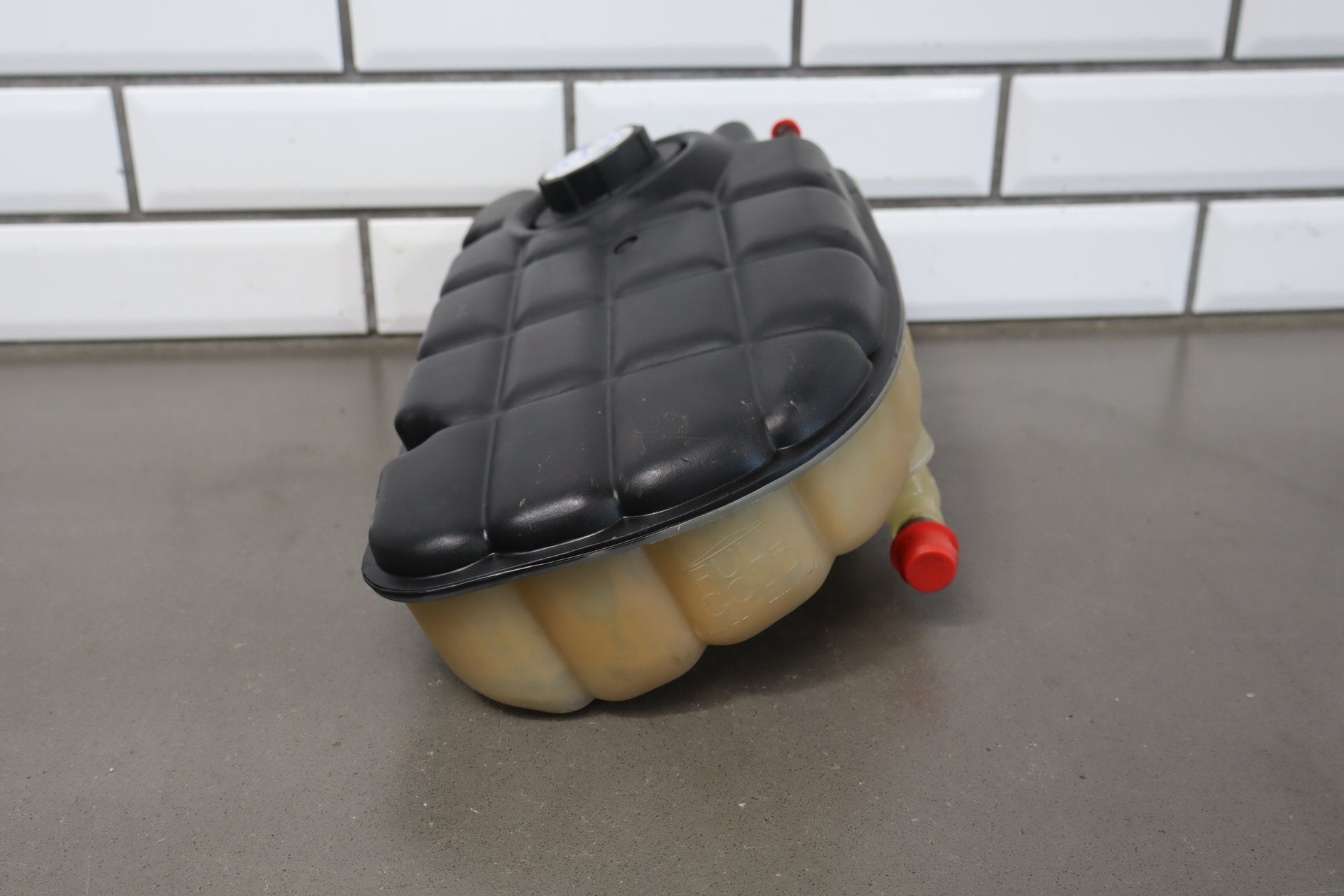 2000-2004 Chevrolet Corvette C5 Overflow Bottle 10430189