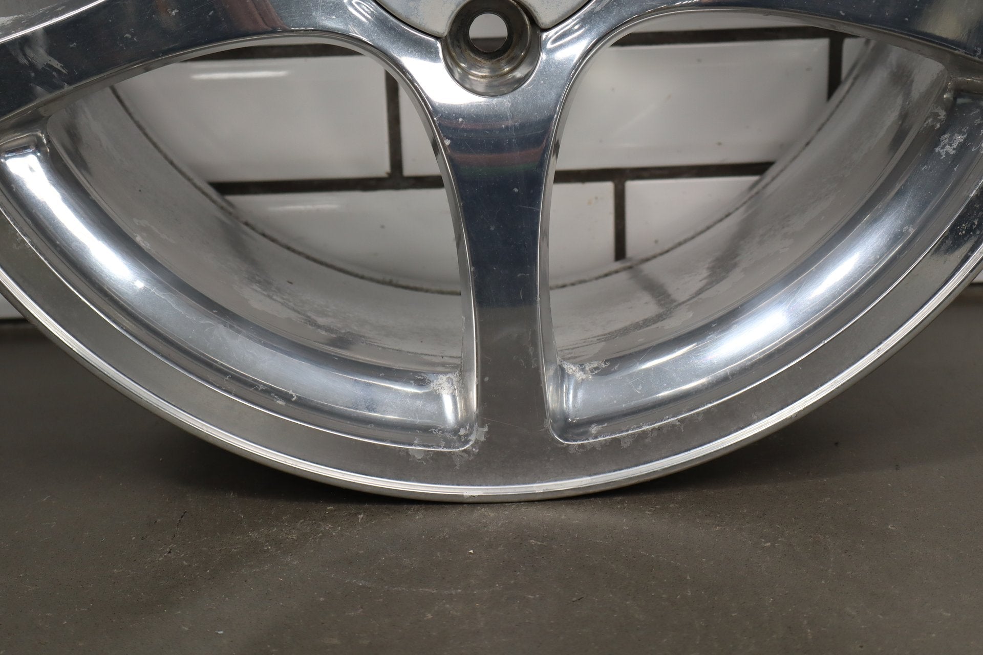 2000-2004 Chevrolet Corvette C5 Rear 18x9.5" OEM 5 Spoke Wheel | Polished