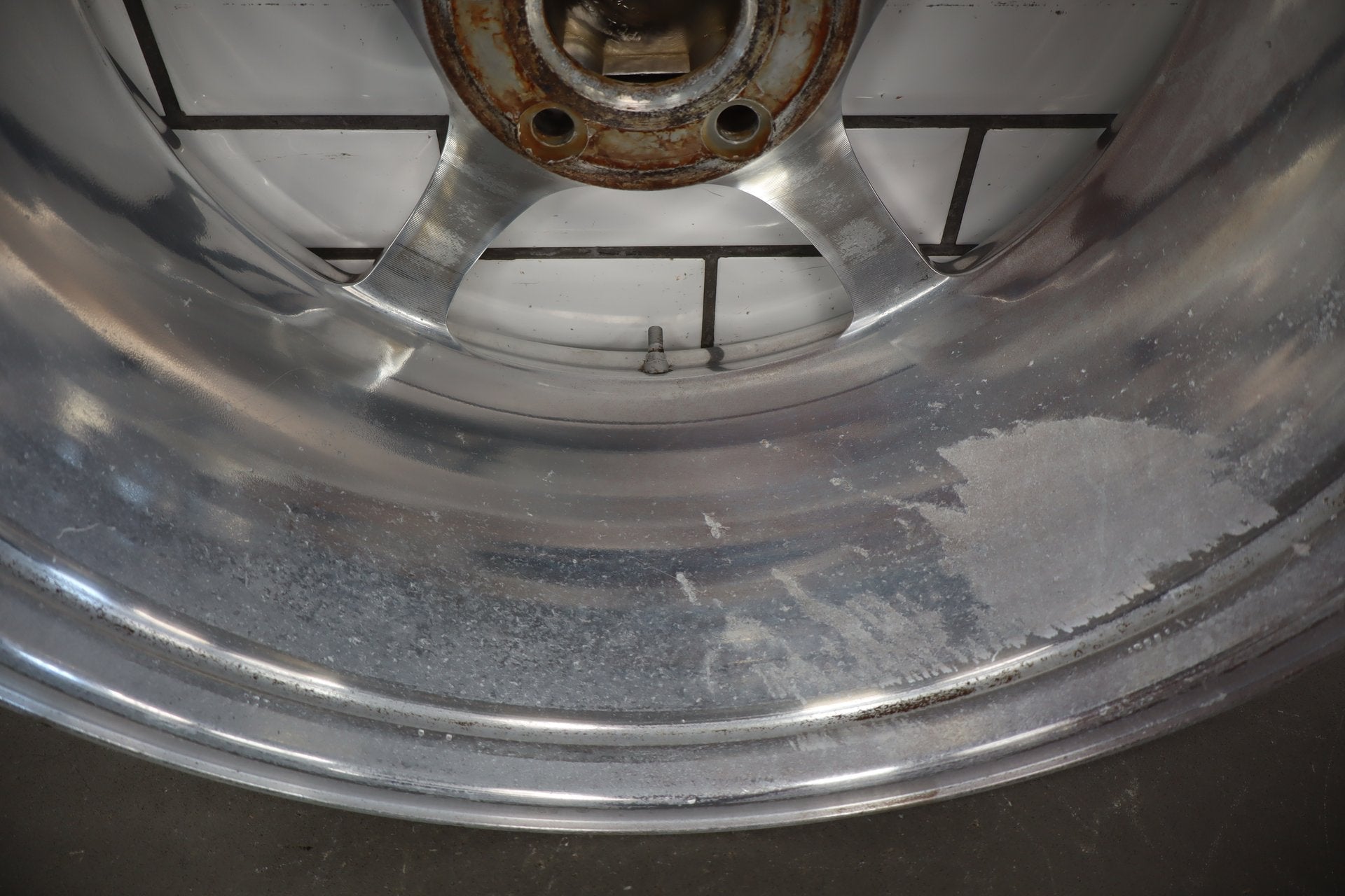 2000-2004 Chevrolet Corvette C5 Rear 18x9.5" OEM 5 Spoke Wheel | Polished