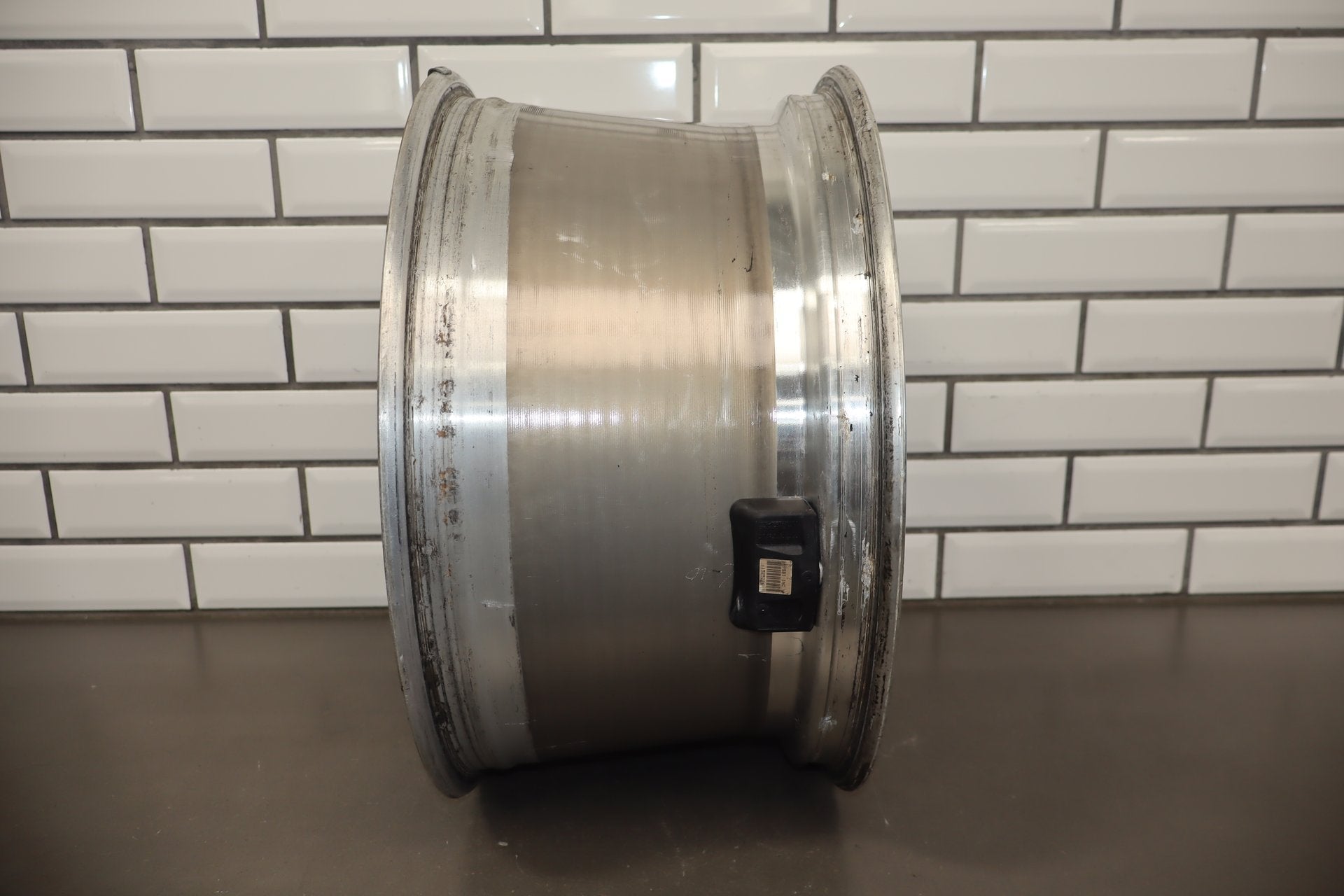 2000-2004 Chevrolet Corvette C5 Rear 18x9.5" OEM 5 Spoke Wheel | Polished