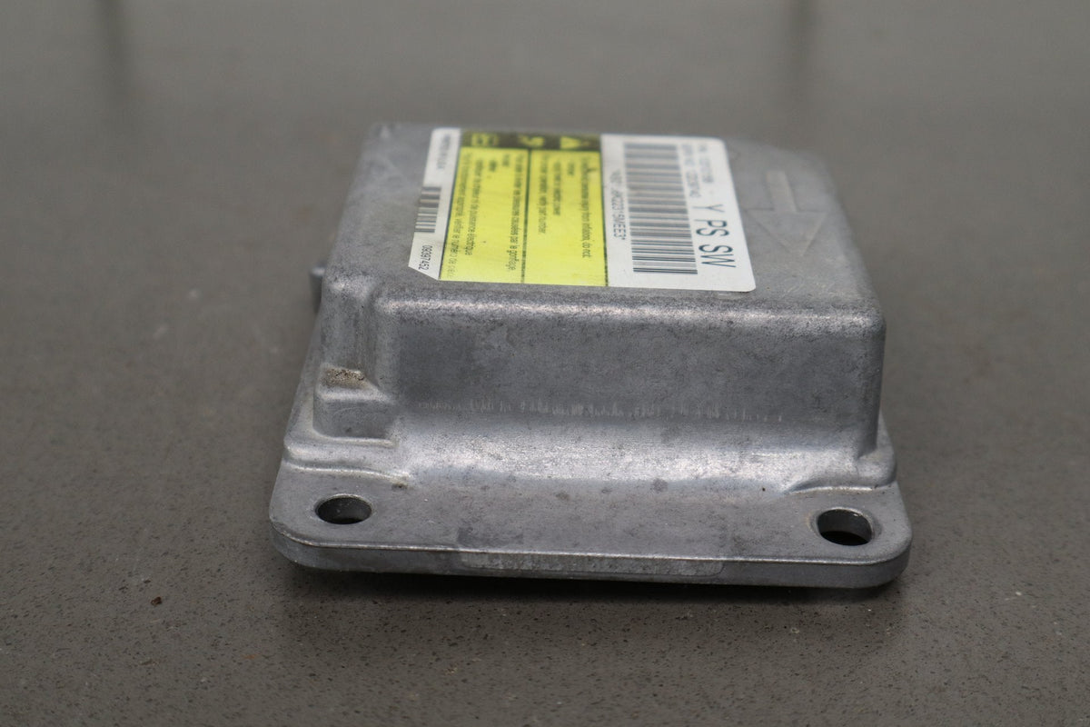 2000-2004 Chevrolet Corvette C5 SRS Module 19244545