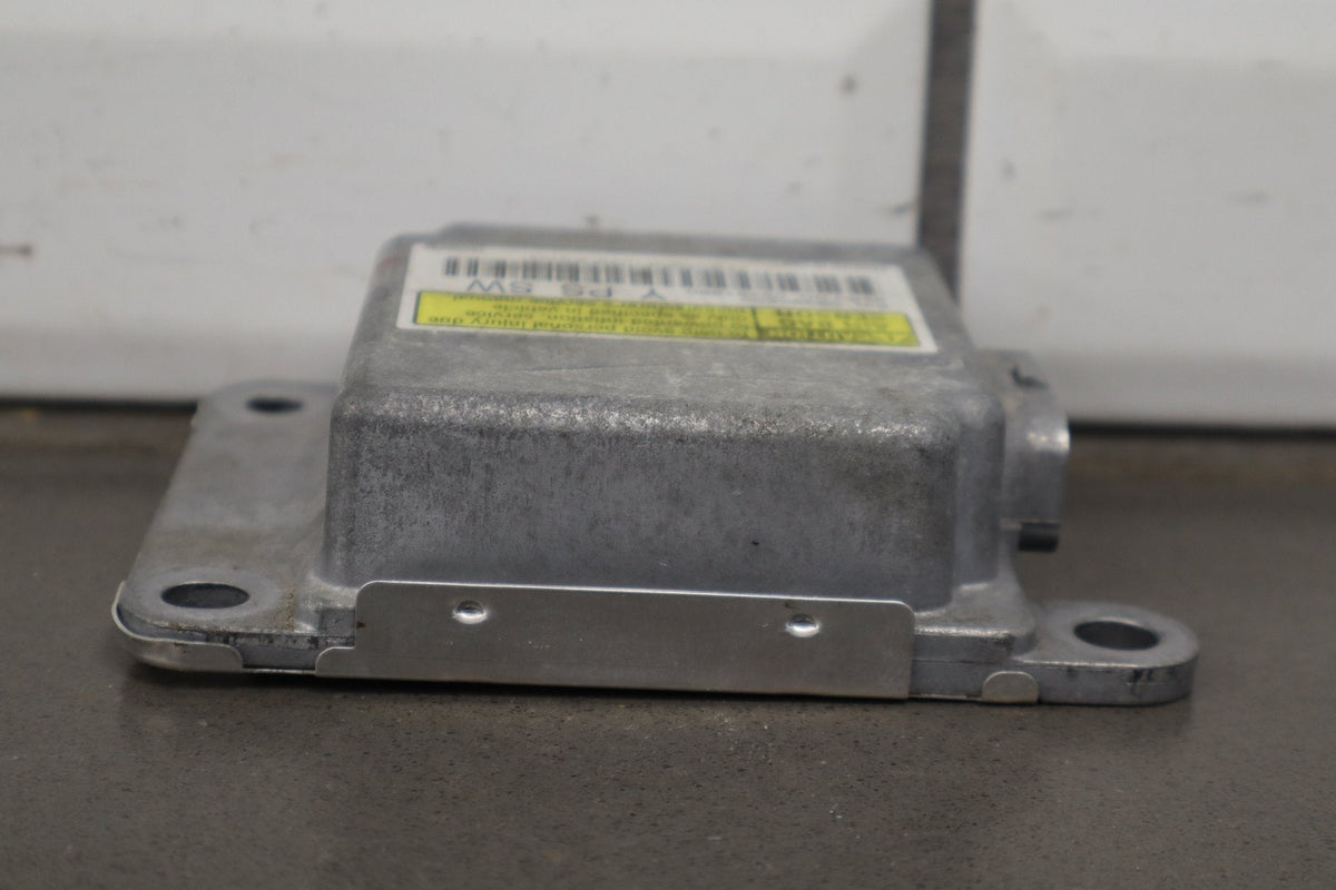 2000-2004 Chevrolet Corvette C5 SRS Module 19244545
