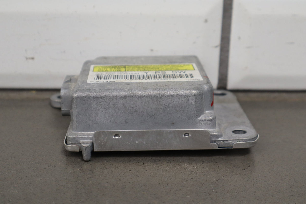 2000-2004 Chevrolet Corvette C5 SRS Module 19244545